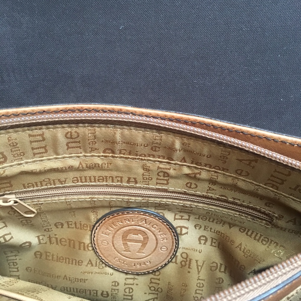 Sling bag - Picture 4 of 5